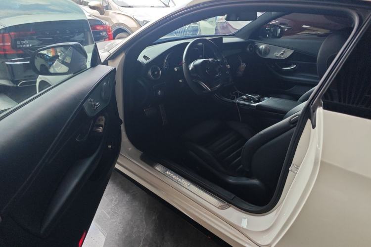 Used Mercedes-Benz C-Class 2018 C 300 Coupe Night Edition Driver Seat