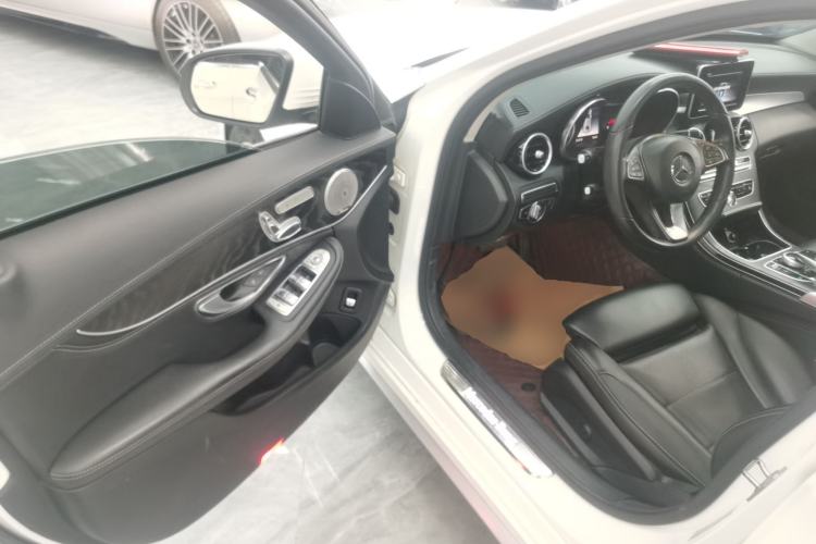 Used Mercedes-Benz C-Class 2018 C 200 L Sport Edition Driver Seat