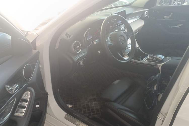 Used Mercedes-Benz C-Class 2018 C 200 Estate Driver Seat