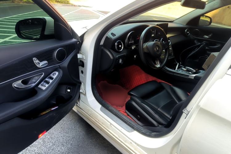 Used Mercedes-Benz C-Class 2018 C 180 L Fashion Edition Sport Version Driver Seat