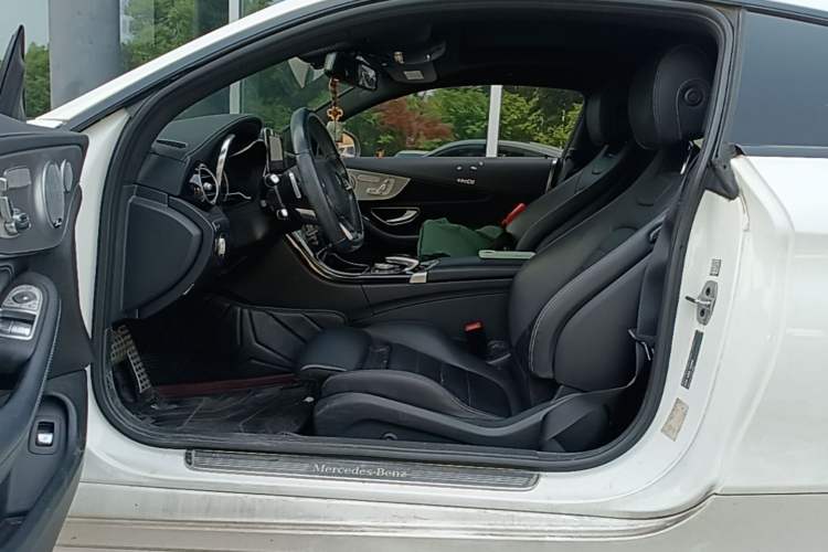Used Mercedes-Benz C-Class 2018 C 200 Coupe Driver Seat