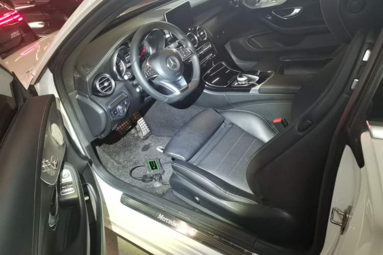 Used Mercedes-Benz C-Class 2018 C 200 Coupe Driver Seat
