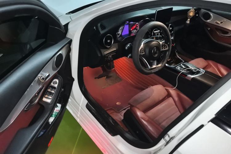 Used Mercedes-Benz C-Class 2018 C 200 Sport Edition Driver Seat