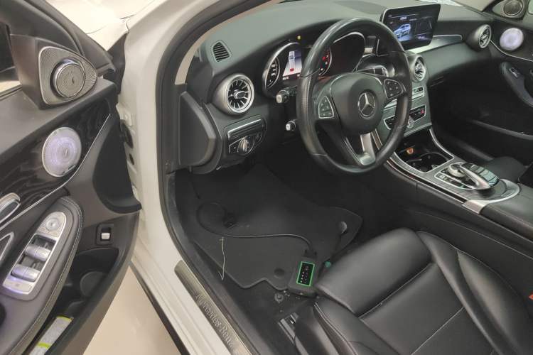 Used Mercedes-Benz C-Class 2018 C 200 Estate Driver Seat