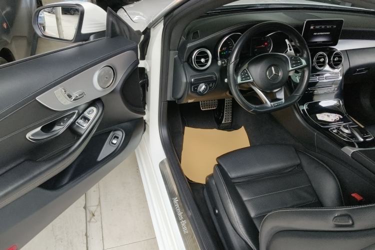 Used Mercedes-Benz C-Class 2018 C 200 Coupe Driver Seat