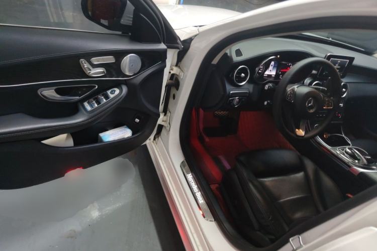 Used Mercedes-Benz C-Class 2018 C 200 L Sport Edition Driver Seat