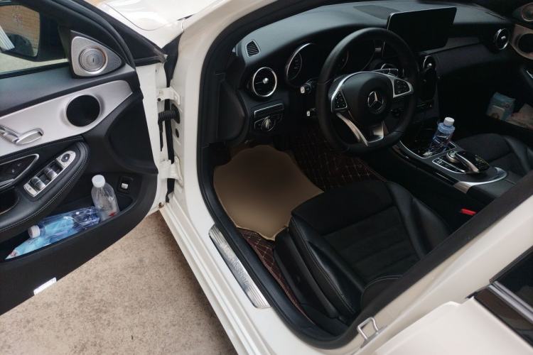 Used Mercedes-Benz C-Class 2018 C 200 Sport Edition Driver Seat