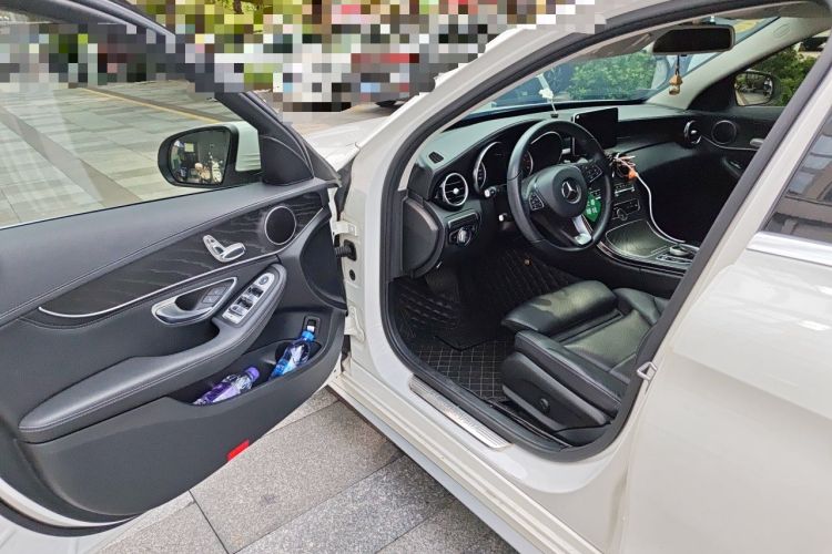 Used Mercedes-Benz C-Class 2018 C 180 L Fashion Edition Sport Version Driver Seat