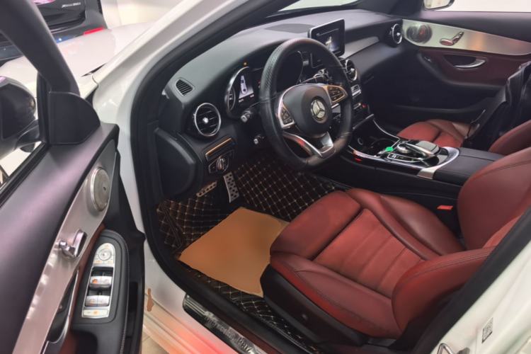 Used Mercedes-Benz C-Class 2018 C 200 Sport Edition Driver Seat