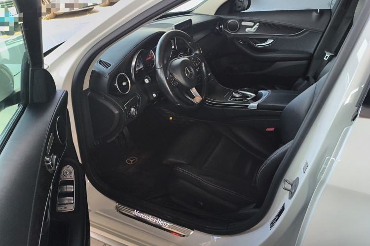 Used Mercedes-Benz C-Class 2018 C 200 L Sport Edition Driver Seat