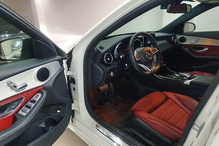 Used Mercedes-Benz C-Class 2018 C 200 Sport Edition Driver Seat