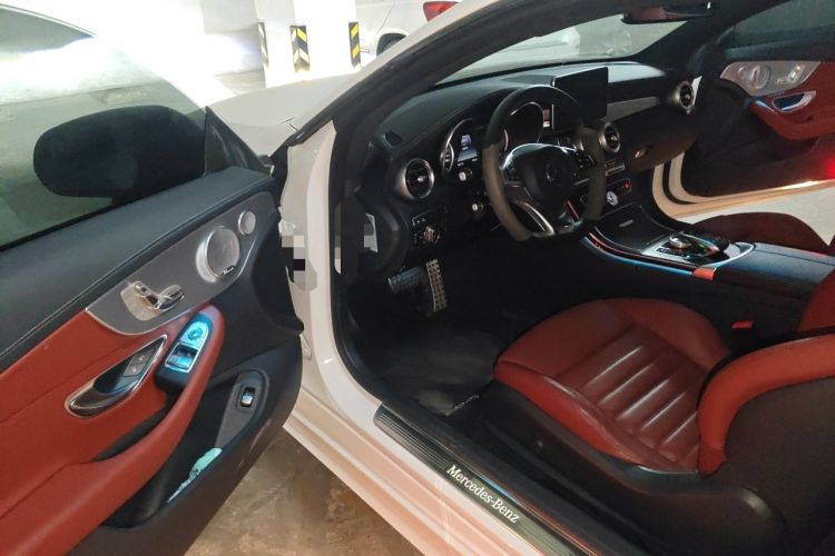 Used Mercedes-Benz C-Class 2018 C 300 Coupe Night Edition Driver Seat