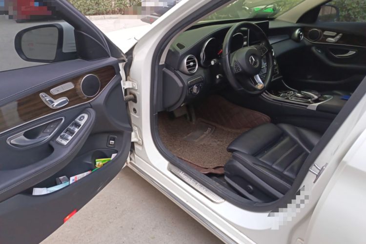 Used Mercedes-Benz C-Class 2018 C 200 L Driver Seat
