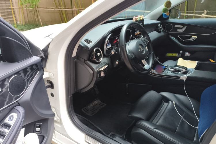 Used Mercedes-Benz C-Class 2018 C 200 L Sport Edition Driver Seat