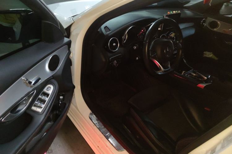 Used Mercedes-Benz C-Class 2018 C 200 Sport Edition Driver Seat
