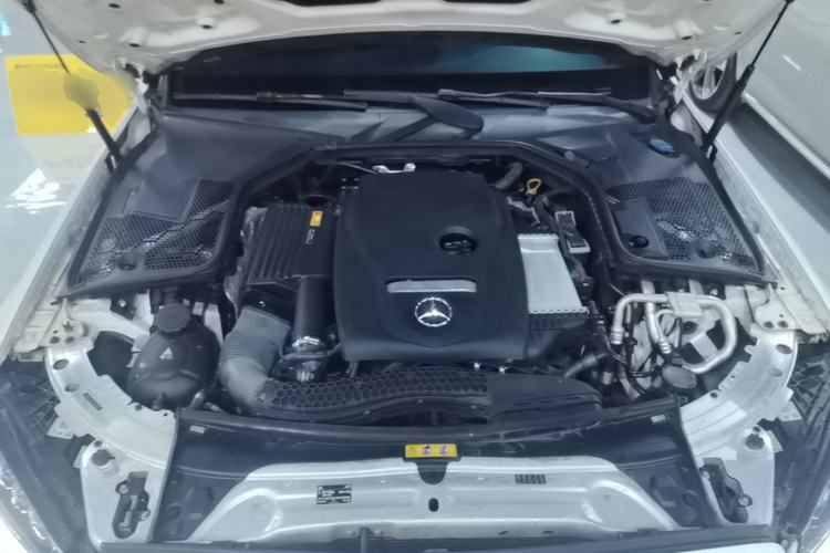 Used Mercedes-Benz C-Class 2018 C 200 Sport Edition Engine Bay
