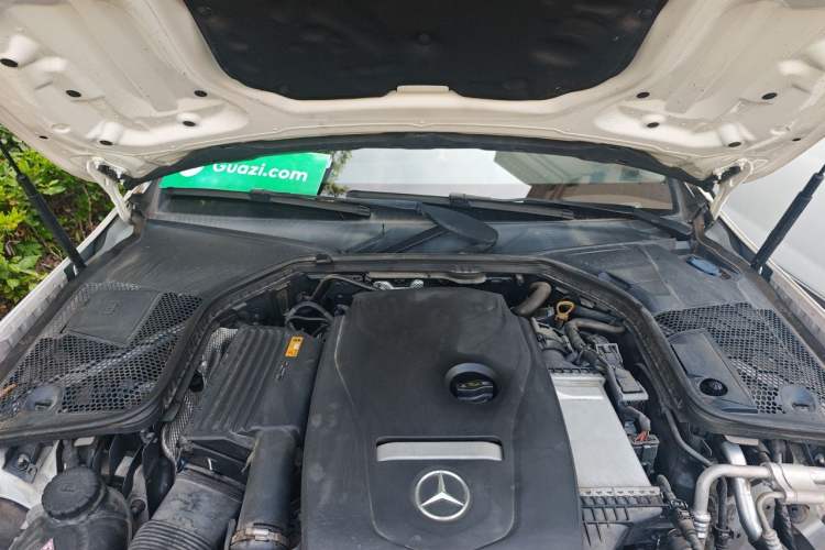 Used Mercedes-Benz C-Class 2018 C 200 L Sport Edition Engine Bay