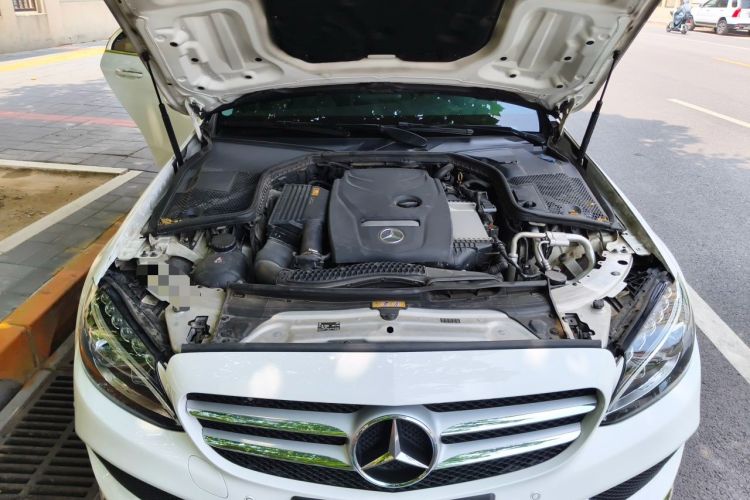 Used Mercedes-Benz C-Class 2018 C 200 L Sport Edition Engine Bay
