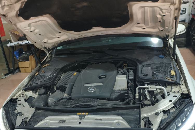 Used Mercedes-Benz C-Class 2018 C 200 L Sport Edition Engine Bay