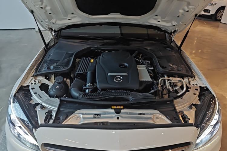 Used Mercedes-Benz C-Class 2018 C 200 Sport Edition Engine Bay