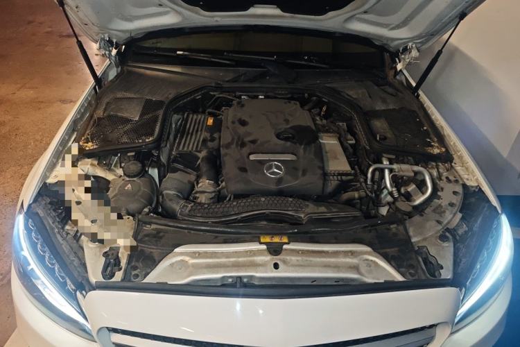 Used Mercedes-Benz C-Class 2018 C 200 Coupe Engine Bay