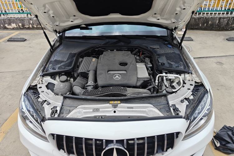Used Mercedes-Benz C-Class 2018 C 180 L Dynamic Sports Edition Engine Bay
