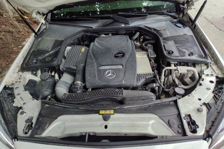 Used Mercedes-Benz C-Class 2018 C 200 Estate Engine Bay