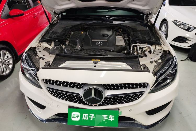 Used Mercedes-Benz C-Class 2018 C 200 Estate Engine Bay