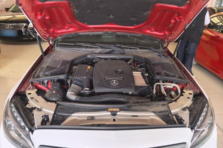Used Mercedes-Benz C-Class 2018 C 180 L Fashion Edition Sport Version Engine Bay