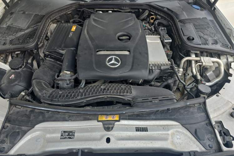 Used Mercedes-Benz C-Class 2018 C 200 Sport Edition Engine Bay