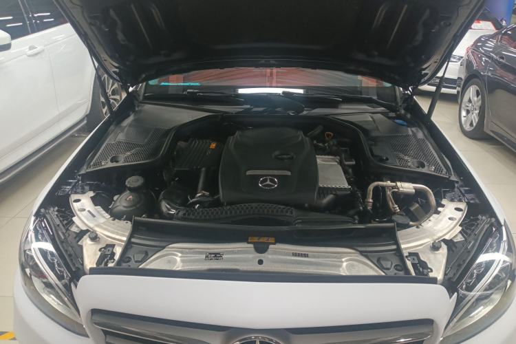 Used Mercedes-Benz C-Class 2018 C 200 L Sport Edition Engine Bay