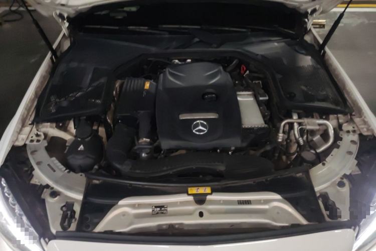 Used Mercedes-Benz C-Class 2018 C 180 L Fashion Edition Sport Version Engine Bay