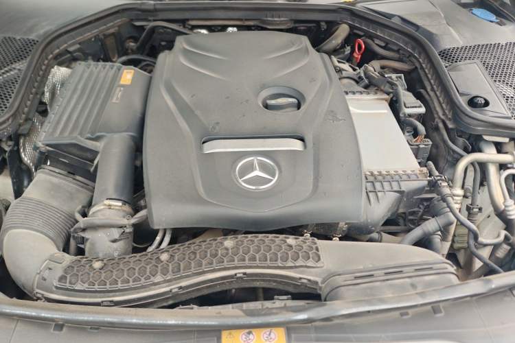 Used Mercedes-Benz C-Class 2018 C 180 L Fashion Edition Sport Version Engine Bay