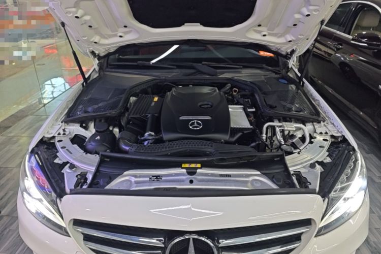 Used Mercedes-Benz C-Class 2018 C 200 Sport Edition Engine Bay