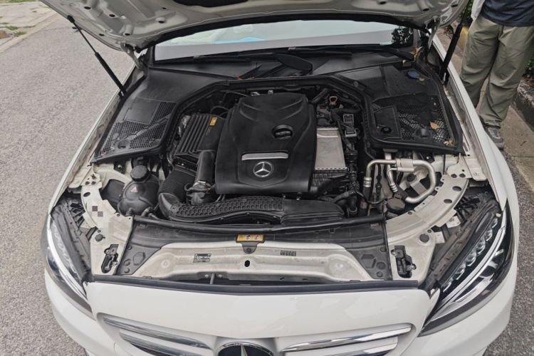 Used Mercedes-Benz C-Class 2018 C 200 L Sport Edition Engine Bay
