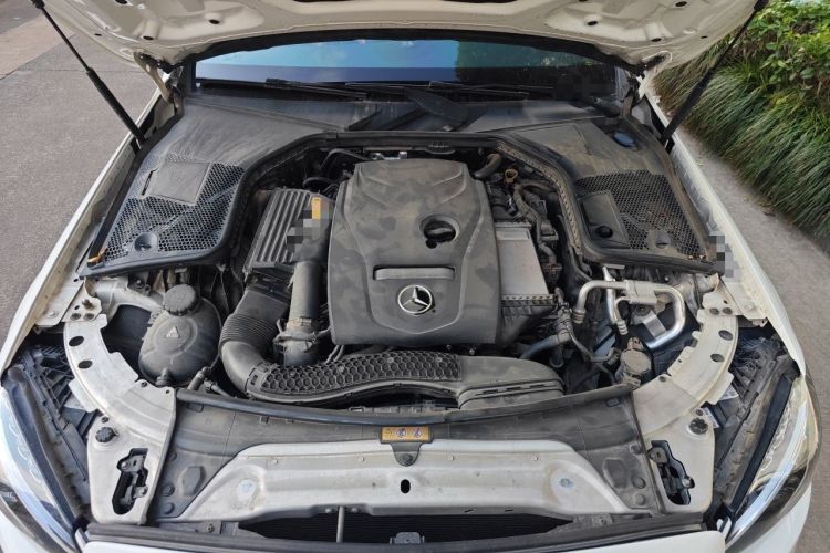 Used Mercedes-Benz C-Class 2018 C 200 L Sport Edition Engine Bay