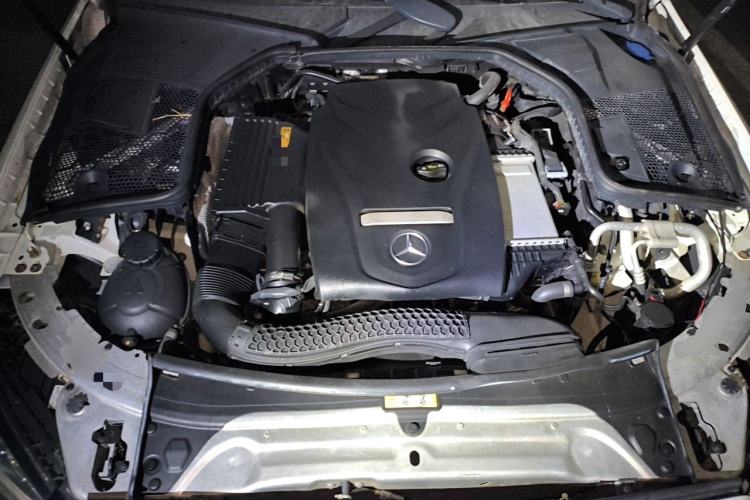 Used Mercedes-Benz C-Class 2018 C 180 station wagon Engine Bay