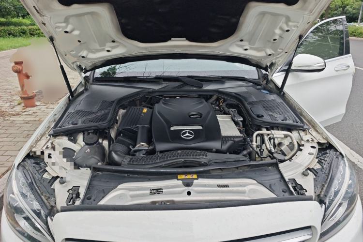 Used Mercedes-Benz C-Class 2018 C 200 L Sport Edition Engine Bay