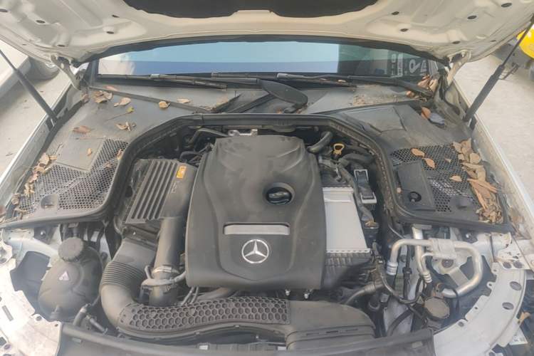 Used Mercedes-Benz C-Class 2018 C 200 L Sport Edition Engine Bay