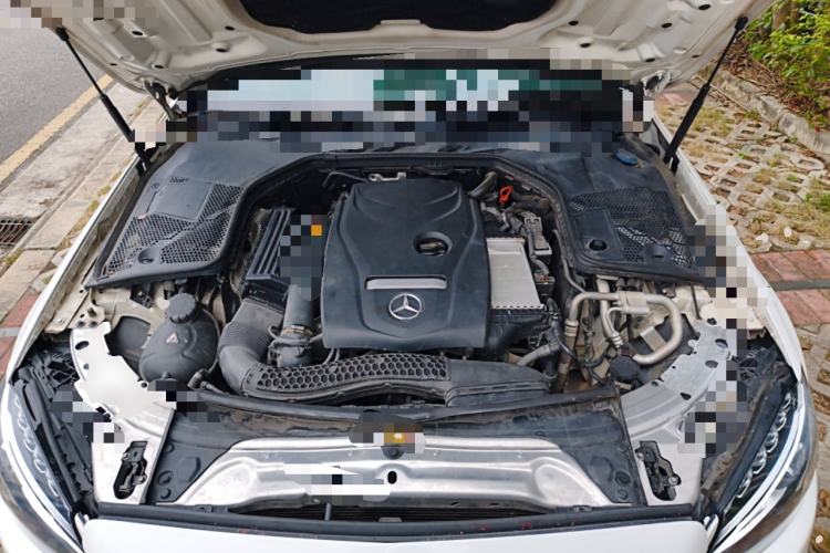 Used Mercedes-Benz C-Class 2018 C 180 L Fashion Edition Sport Version Engine Bay