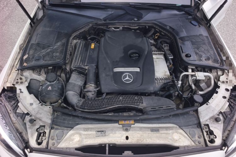 Used Mercedes-Benz C-Class 2018 C 200 Sport Edition Engine Bay