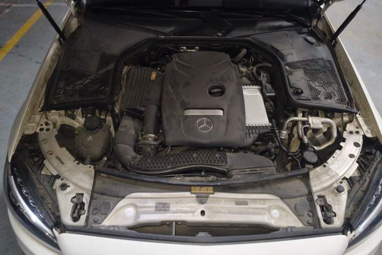 Used Mercedes-Benz C-Class 2018 C 200 L Sport Edition Engine Bay