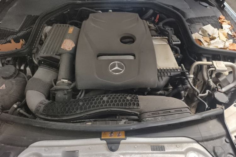 Used Mercedes-Benz C-Class 2018 C 180 L Fashion Edition Sport Version Engine Bay