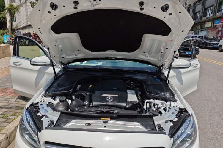Used Mercedes-Benz C-Class 2018 C 200 L Sport Edition Achievement Special Edition Engine Bay