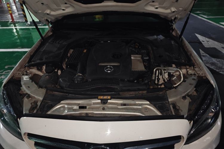 Used Mercedes-Benz C-Class 2018 C 200 Sport Edition Engine Bay