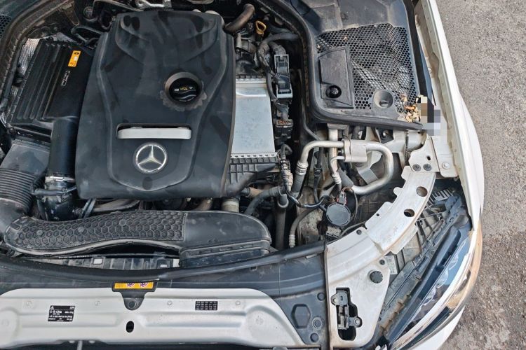 Used Mercedes-Benz C-Class 2018 C 200 L Sport Edition Engine Bay Left