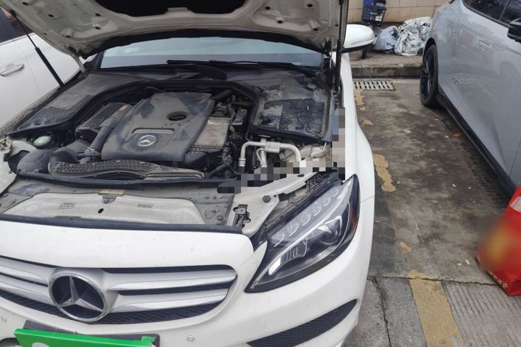 Used Mercedes-Benz C-Class 2018 C 200 L Sport Edition Engine Bay Left