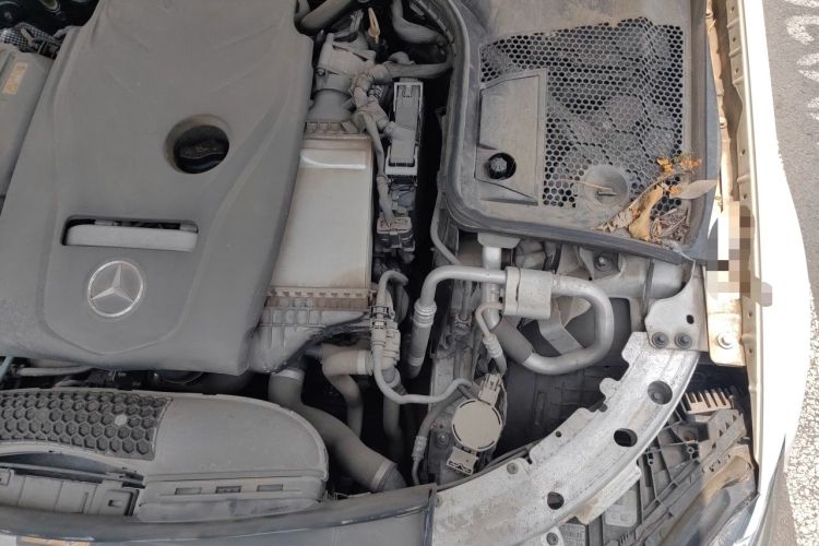 Used Mercedes-Benz C-Class 2018 C 200 Coupe Engine Bay Left
