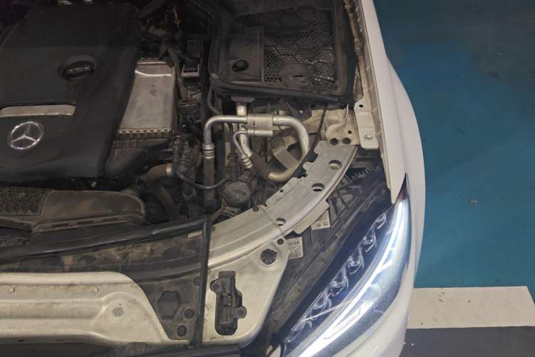 Used Mercedes-Benz C-Class 2018 C 200 Coupe Engine Bay Left