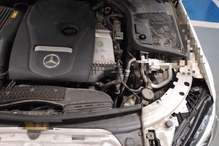 Used Mercedes-Benz C-Class 2018 C 200 L Sport Edition Engine Bay Left
